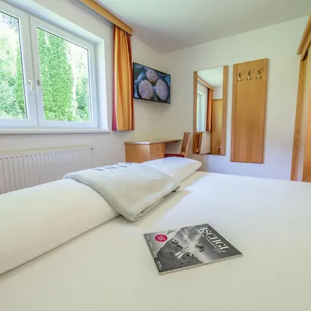 Haus Waldhof *